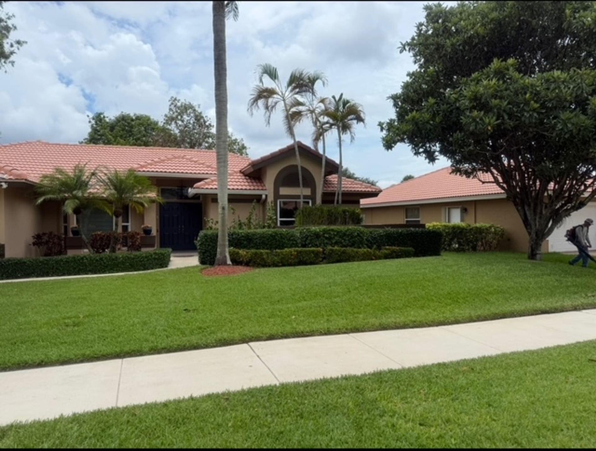 Finished lawn Coconut Creek